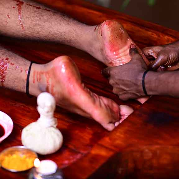Oil Massage in Feet